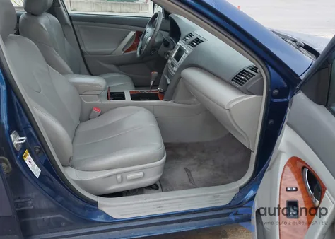 2011 Toyota Camry Xle from USA, damaged, VIN 4T1BF3EK4BU698803